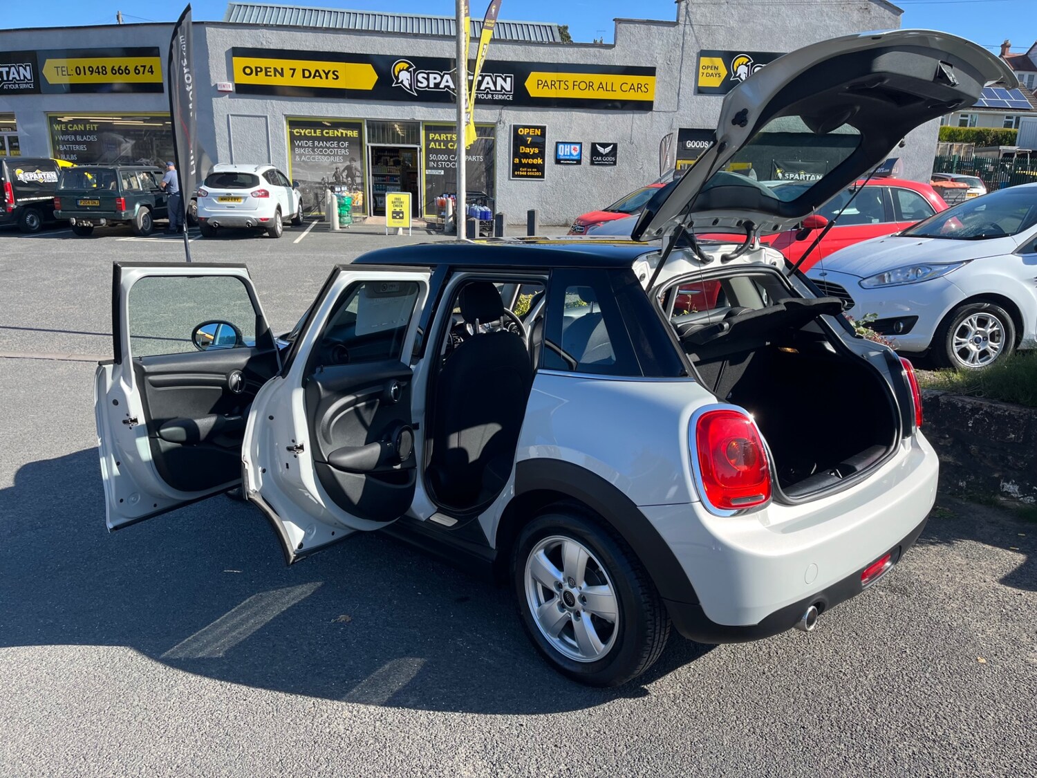 Used MINI Hatch 2015 for sale - 76063947: Photo 19