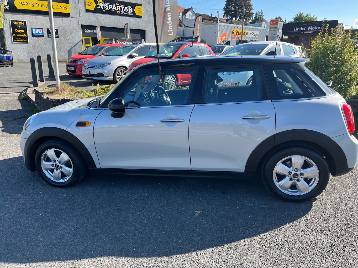 Used MINI Hatch 2015 for sale - 76063947: Photo 9
