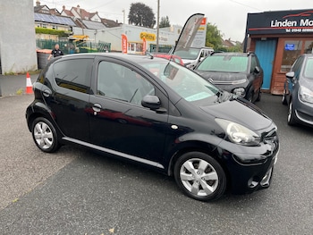 Used Toyota AYGO 2013 for sale - 75396772: Photo