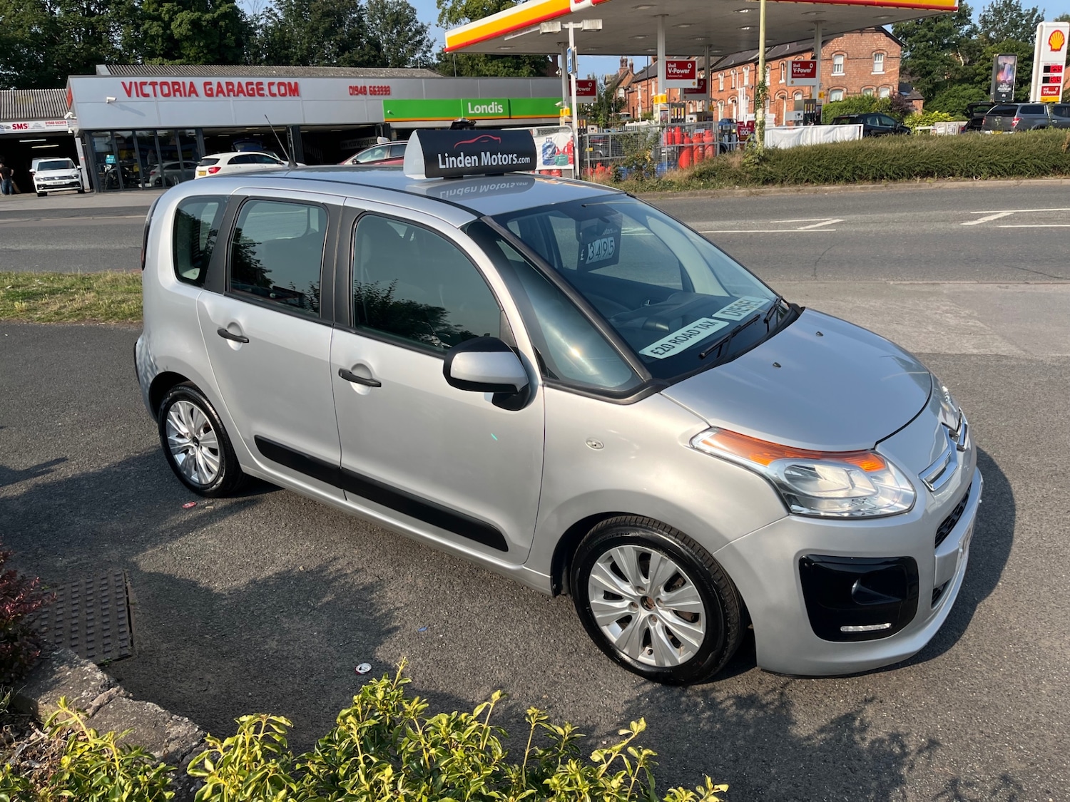 Vehicle 4