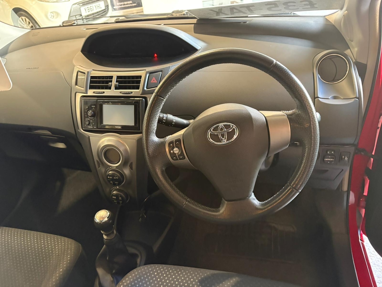 Used Toyota Yaris 2011 for sale - 77851110: Photo 13