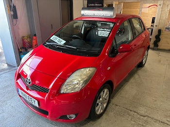 Used Toyota Yaris 2011 for sale - 77851110: Photo