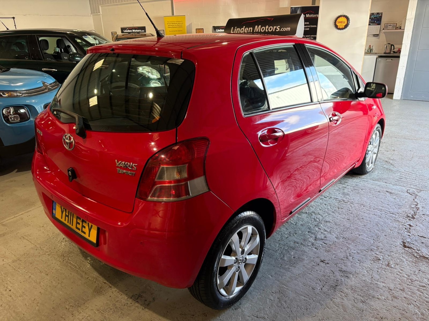 Used Toyota Yaris 2011 for sale - 77851110: Photo 5