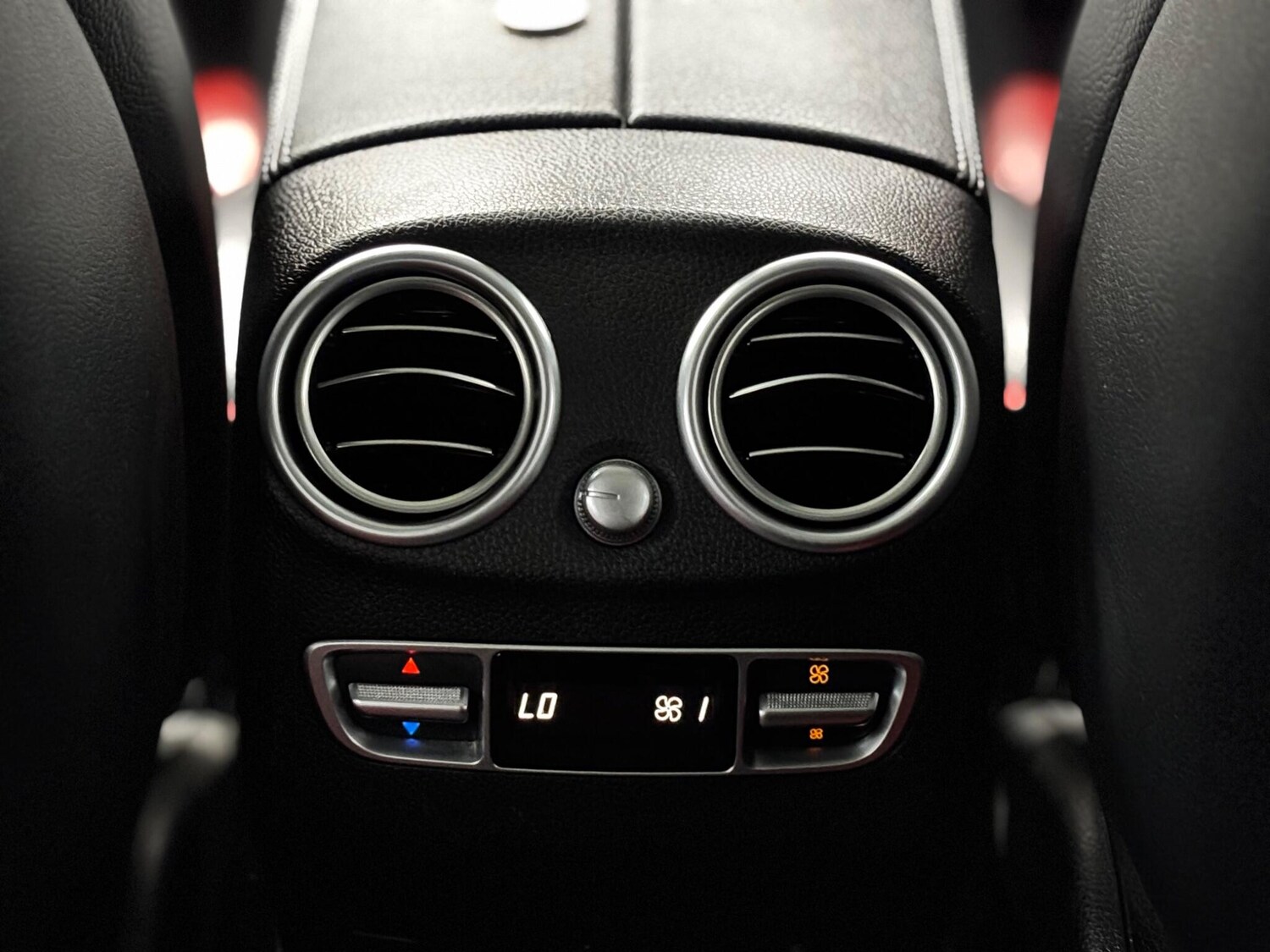 Used Mercedes-Benz GLC 2021 for sale - 76227788: Photo 14