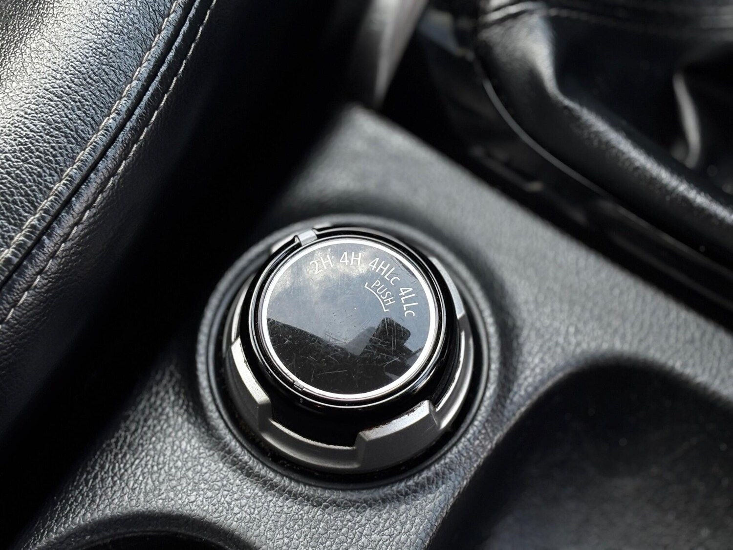 Used Mitsubishi L200 2015 for sale - 77387180: Photo 12