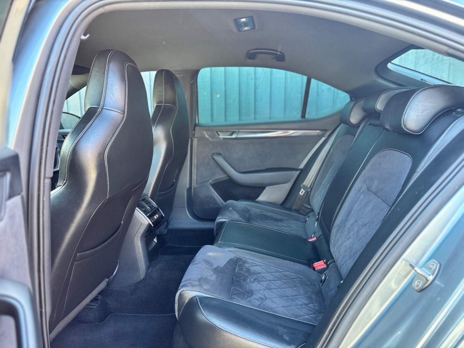 Used Skoda Superb 2017 for sale - 78047669: Photo 14