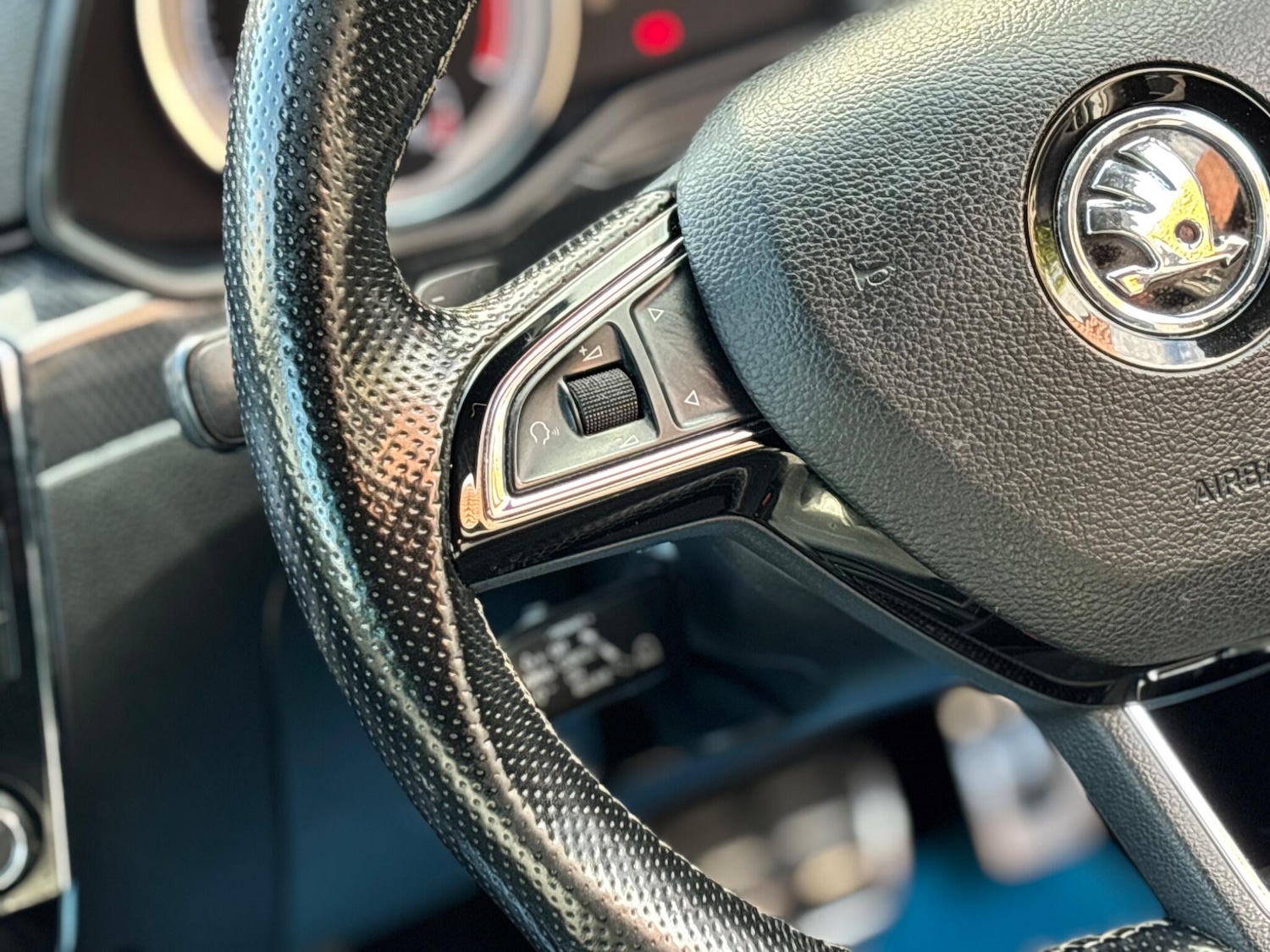 Used Skoda Superb 2017 for sale - 78047669: Photo 16