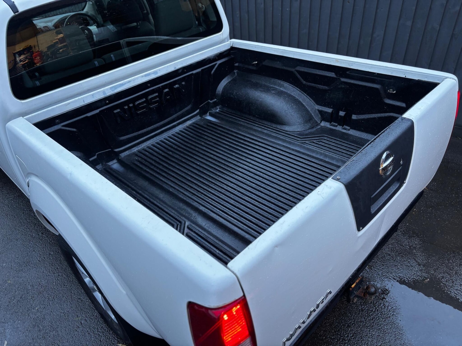 Used Nissan Navara 2015 for sale - 76850225: Photo 10