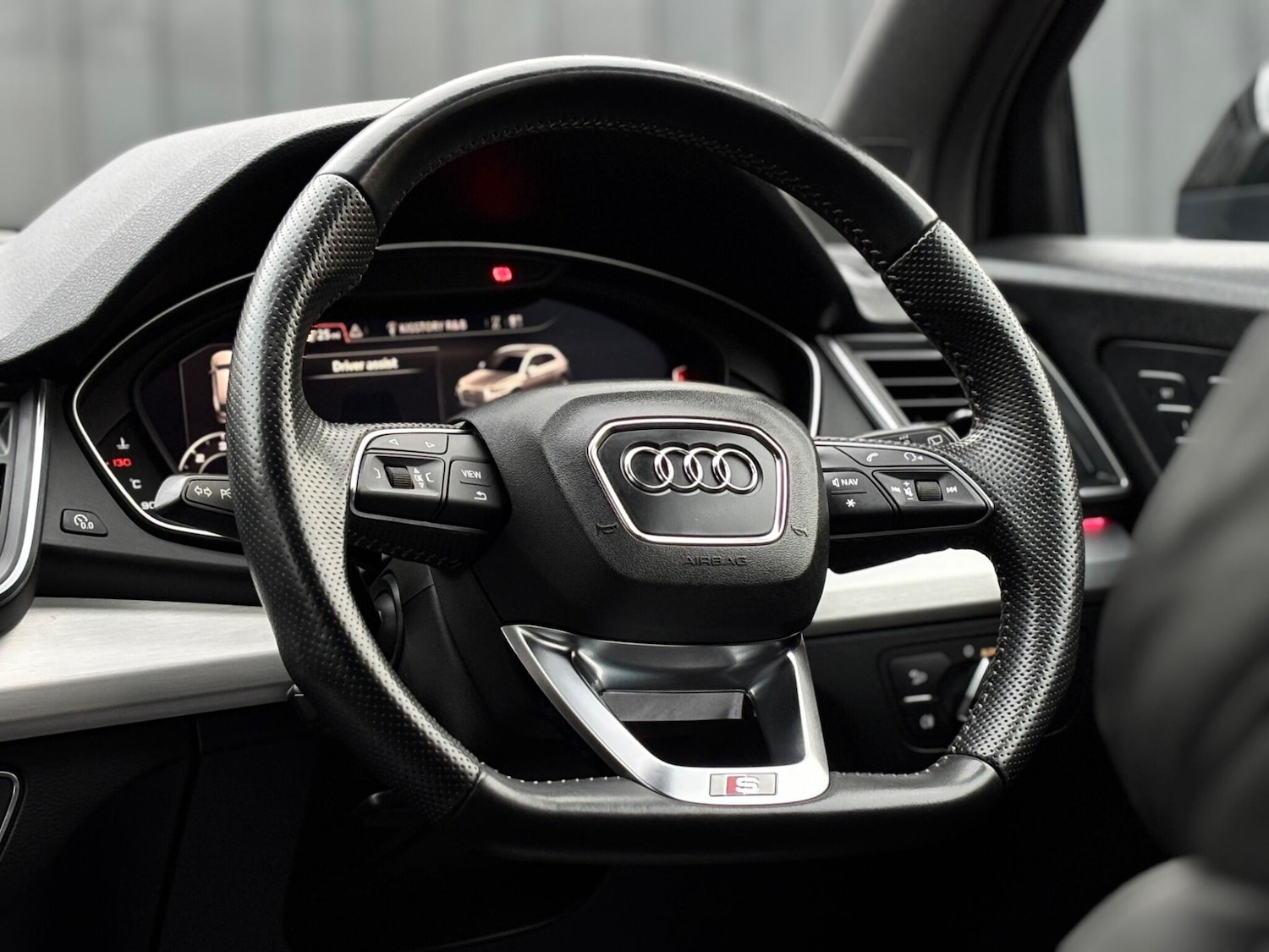 Used Audi Q5 2019 for sale - 77783802: Photo 10