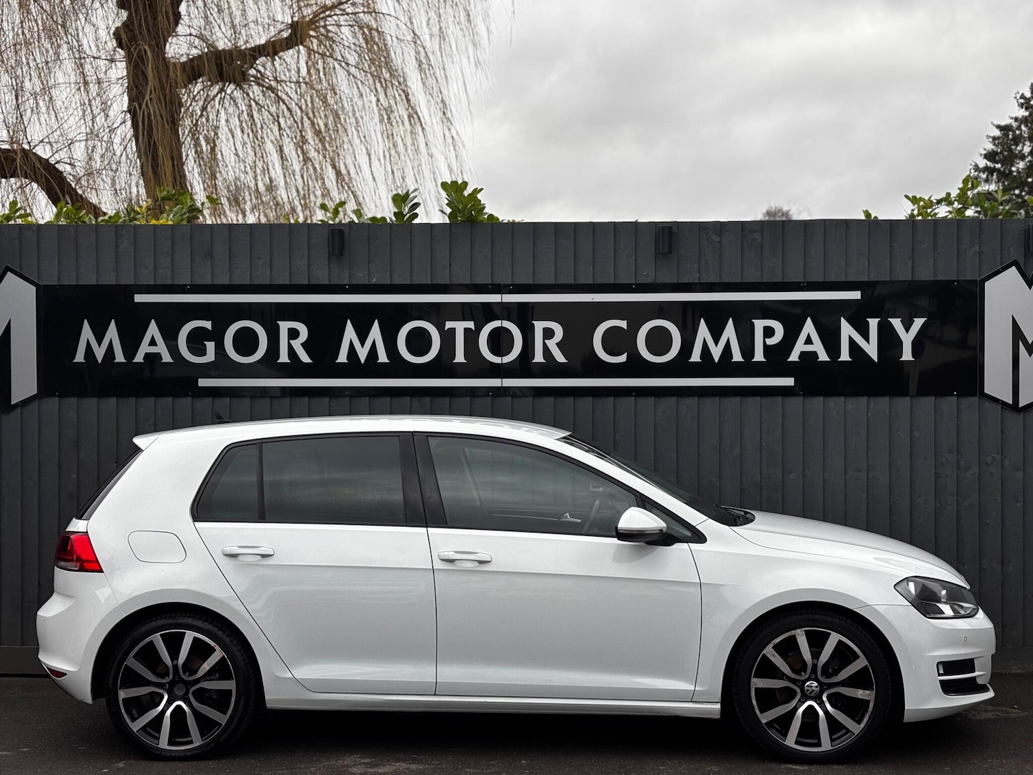 Used Volkswagen Golf for sale - 77738498: Photo 2