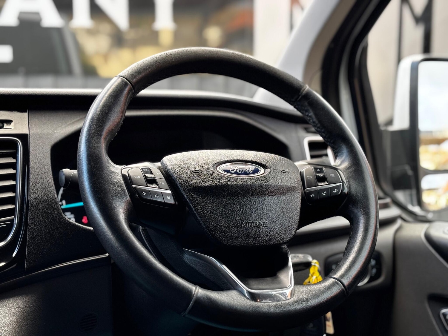 Used Ford Transit Custom 2018 for sale - 77016204: Photo 12