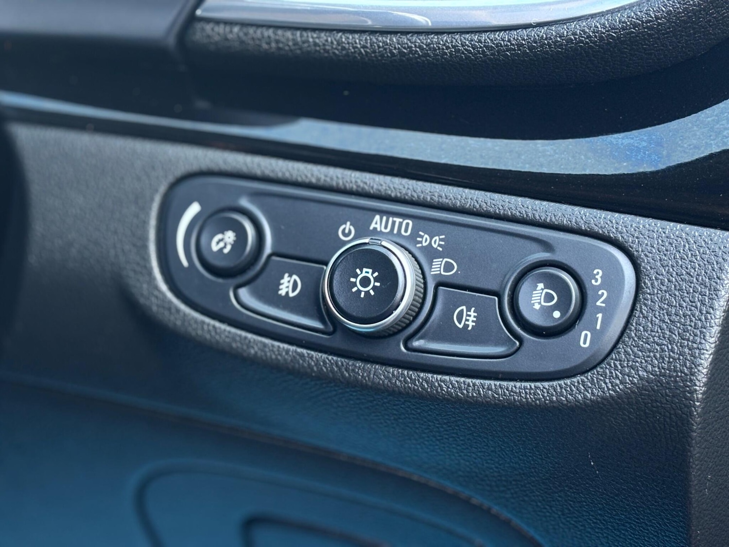 Used Vauxhall Mokka X 2017 for sale - 77993843: Photo 12