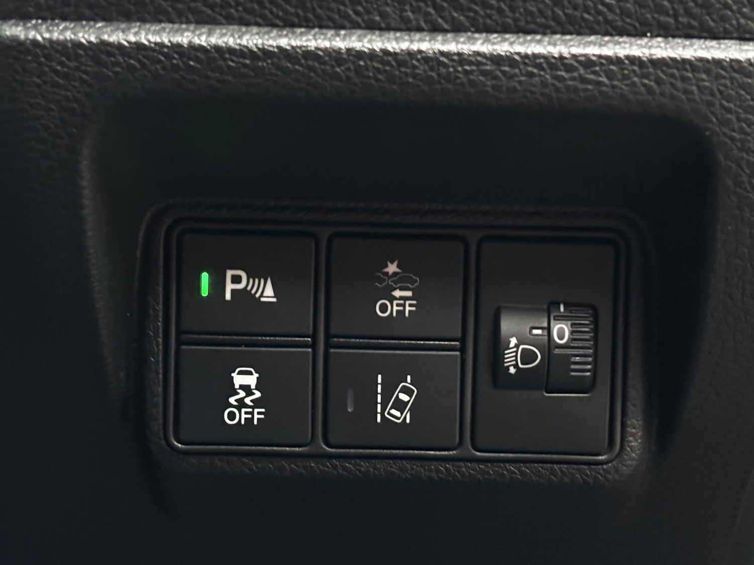 Used Honda Civic 2017 for sale - 77331130: Photo 13