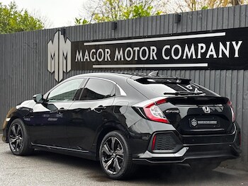 Used Honda Civic 2017 for sale - 77331130: Photo