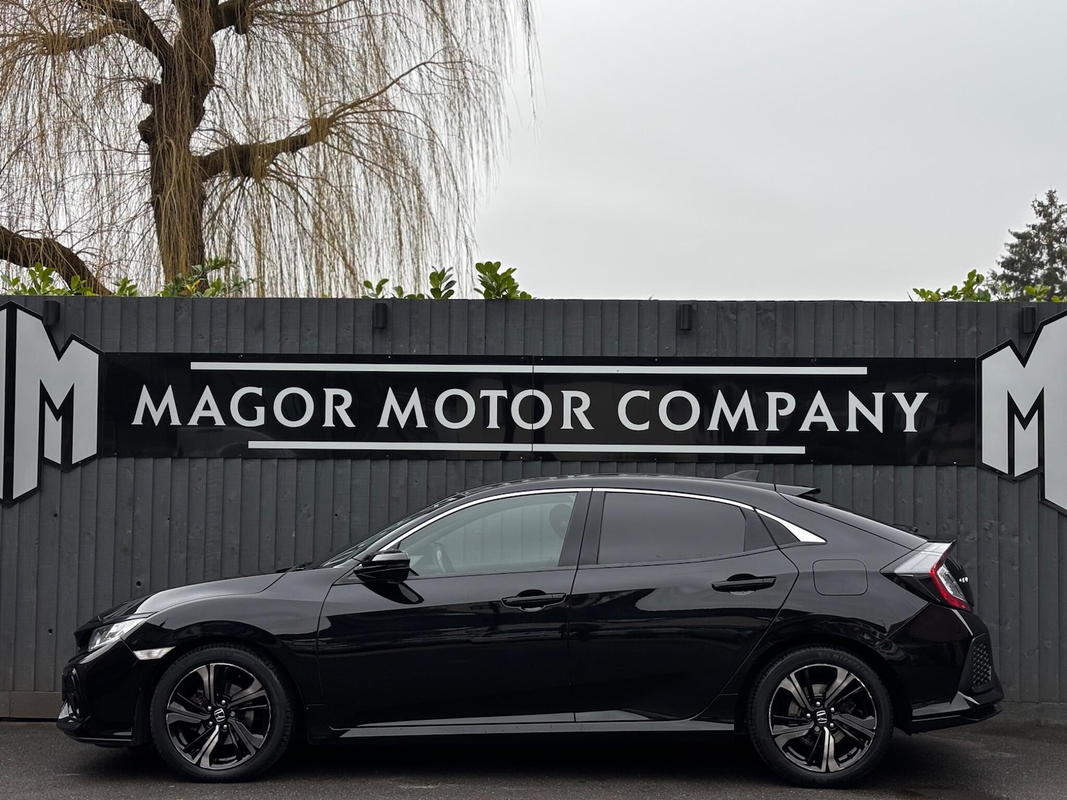 Used Honda Civic 2017 for sale - 77331130: Photo 5