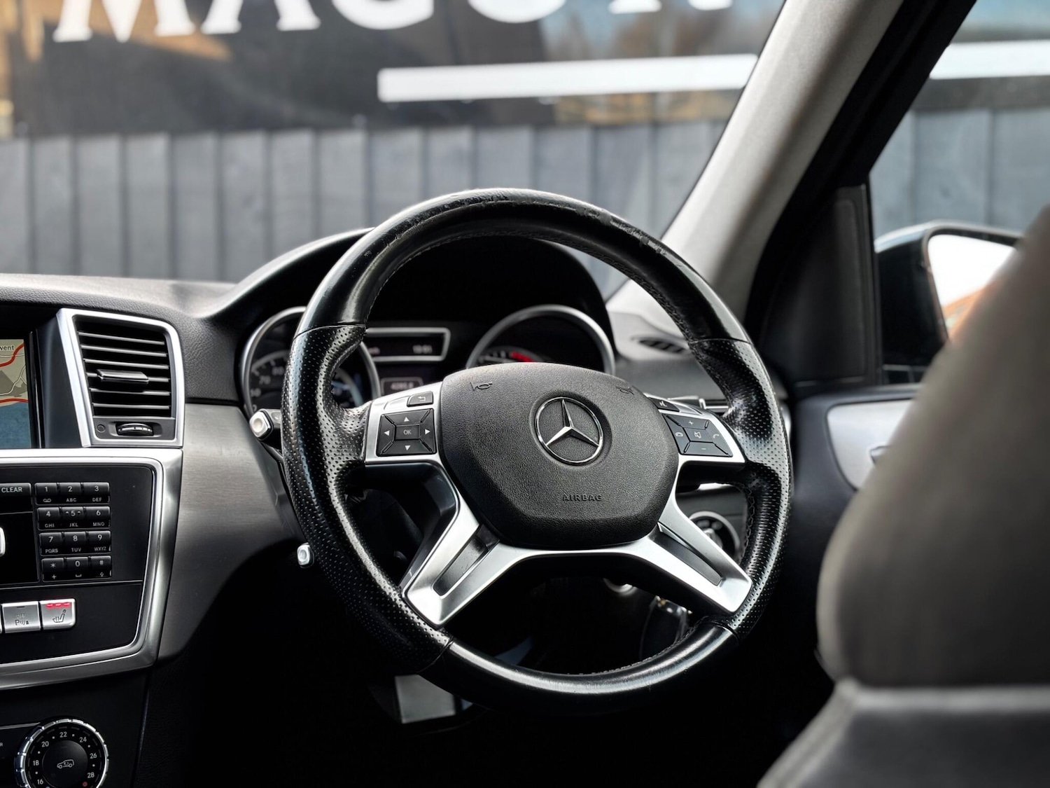 Used Mercedes-Benz M Class 2015 for sale - 76780805: Photo 13