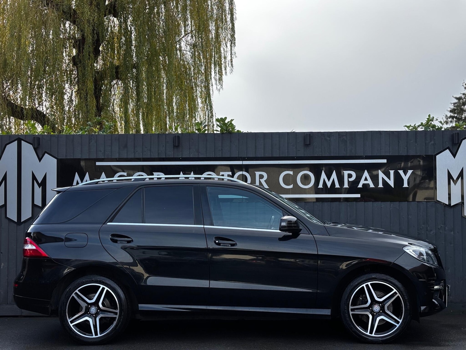 Used Mercedes-Benz M Class 2015 for sale - 76780805: Photo 2