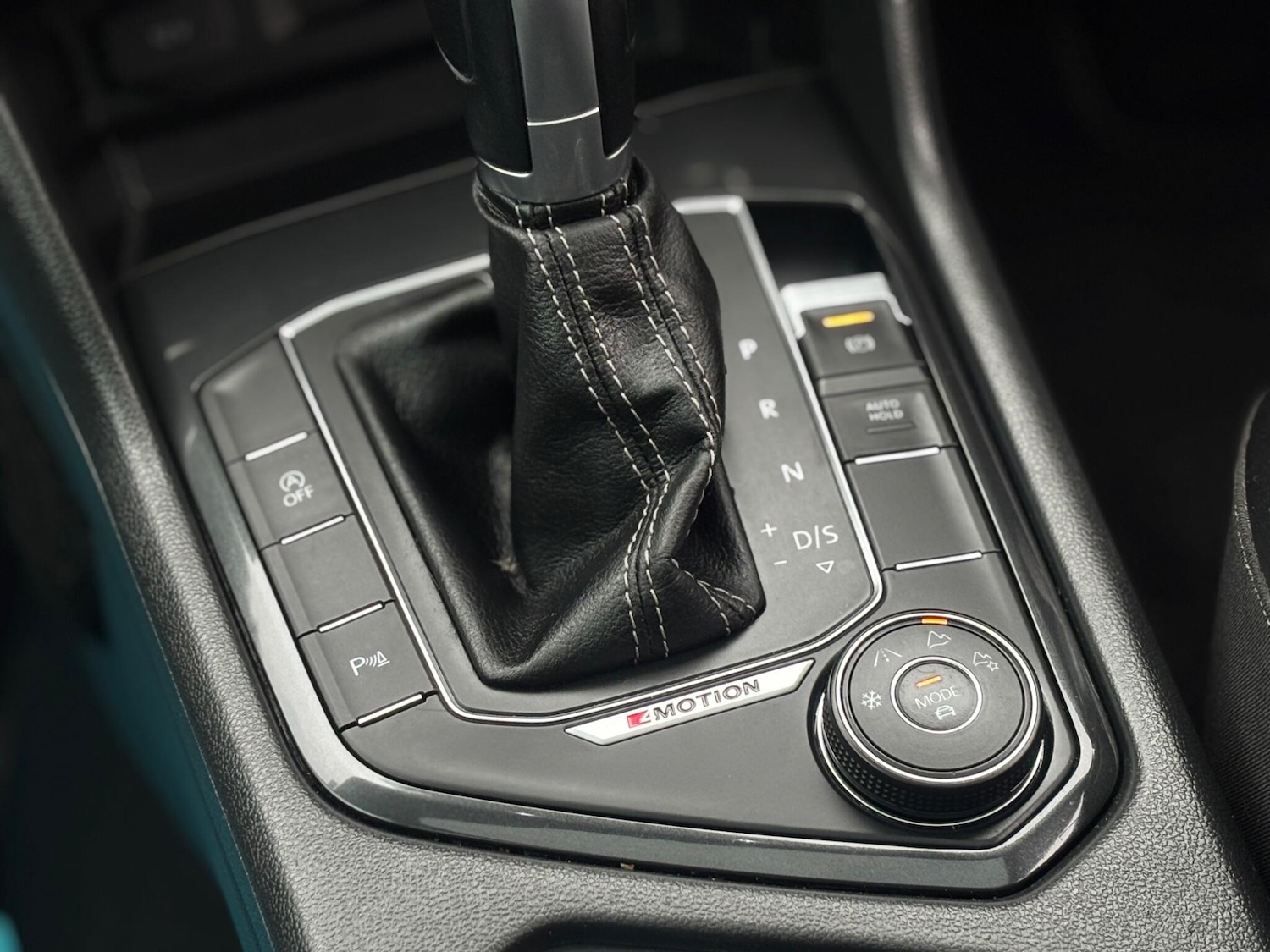 Used Volkswagen Tiguan 2018 for sale - 78127695: Photo 11