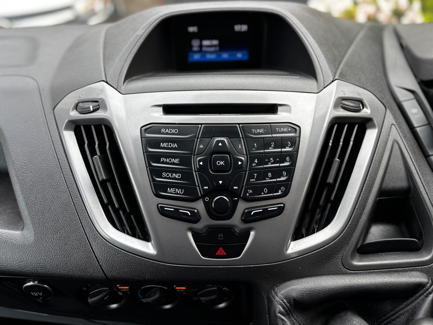 Used Ford Transit Custom 2018 for sale - 76167277: Photo 8