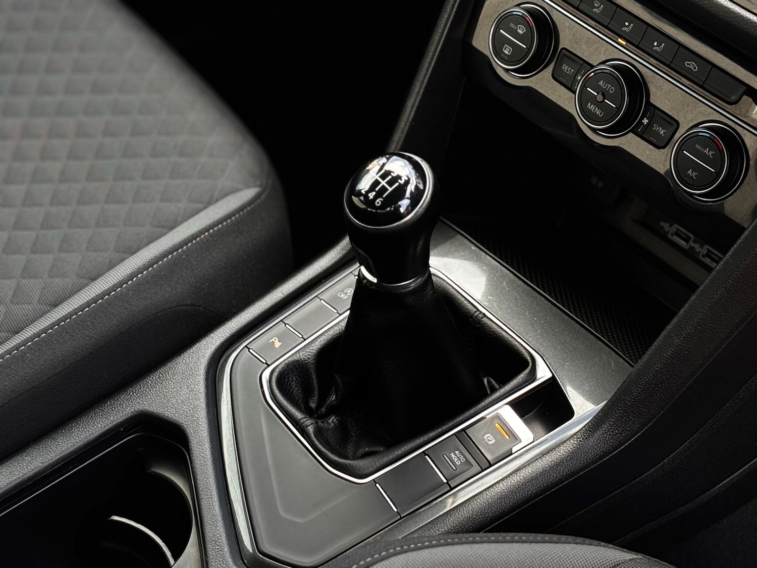 Used Volkswagen Tiguan for sale - 77705576: Photo 11