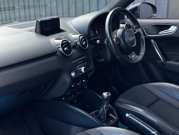 Used Audi A1 2016 for sale - 77705302: Photo