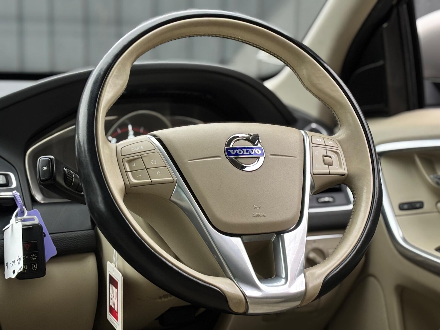 Used Volvo XC60 for sale - 78214321: Photo 10