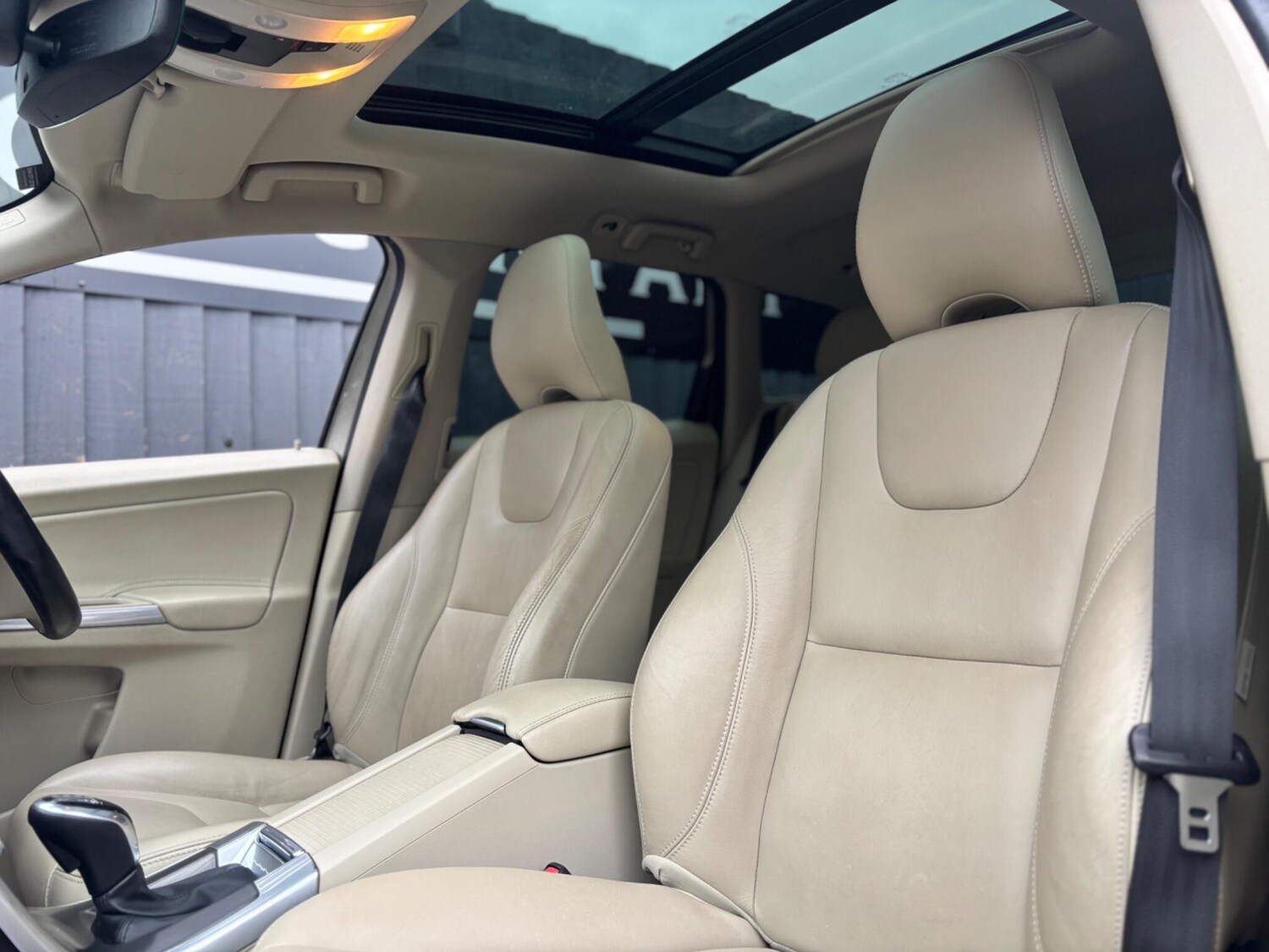 Used Volvo XC60 for sale - 78214321: Photo 14