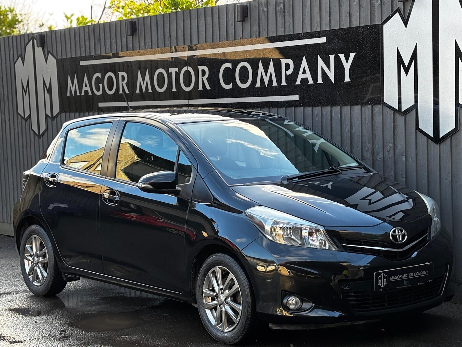 Used Toyota Yaris 2014 for sale - 77091306: Photo 1