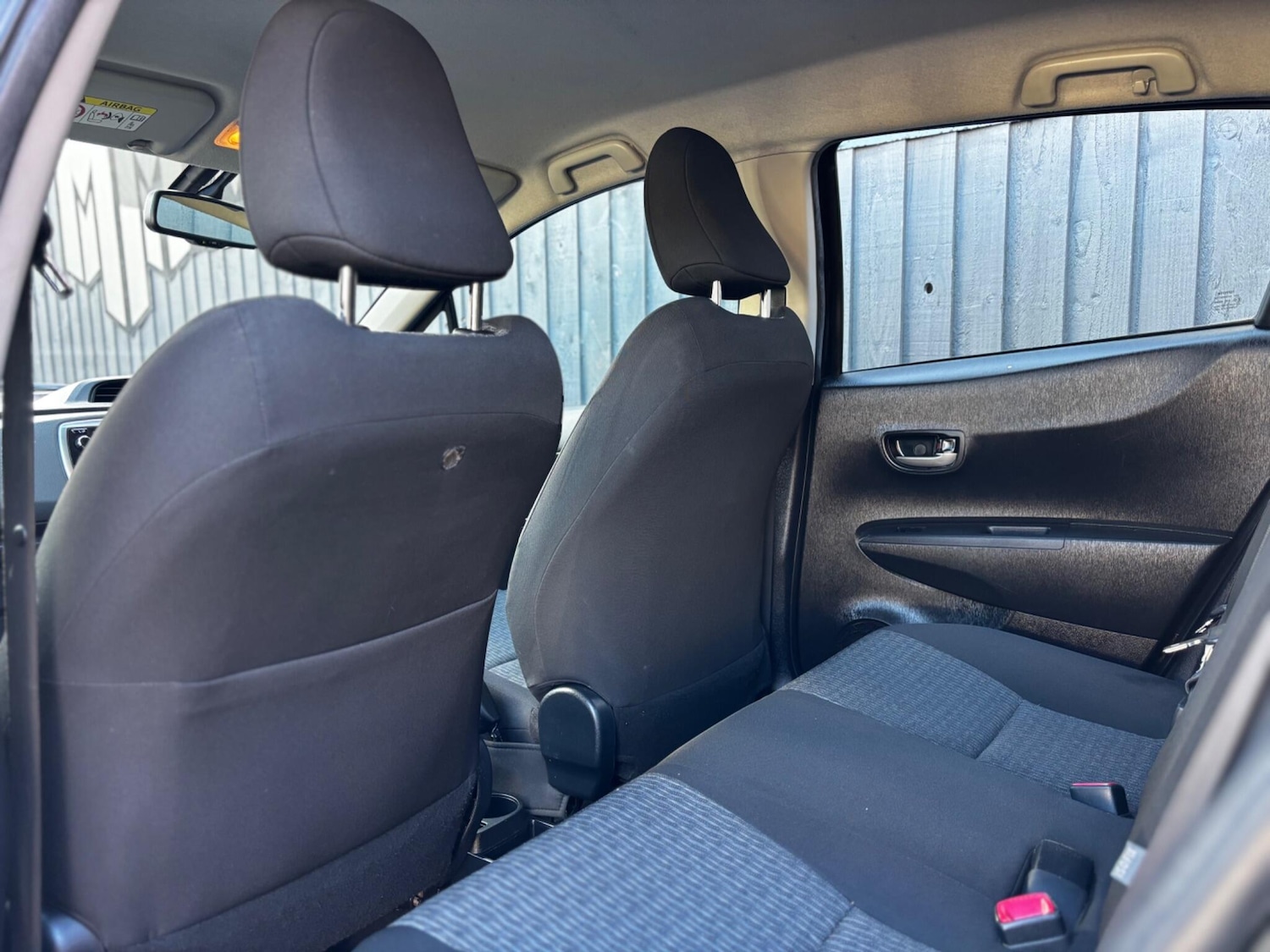 Used Toyota Yaris 2014 for sale - 77091306: Photo 17