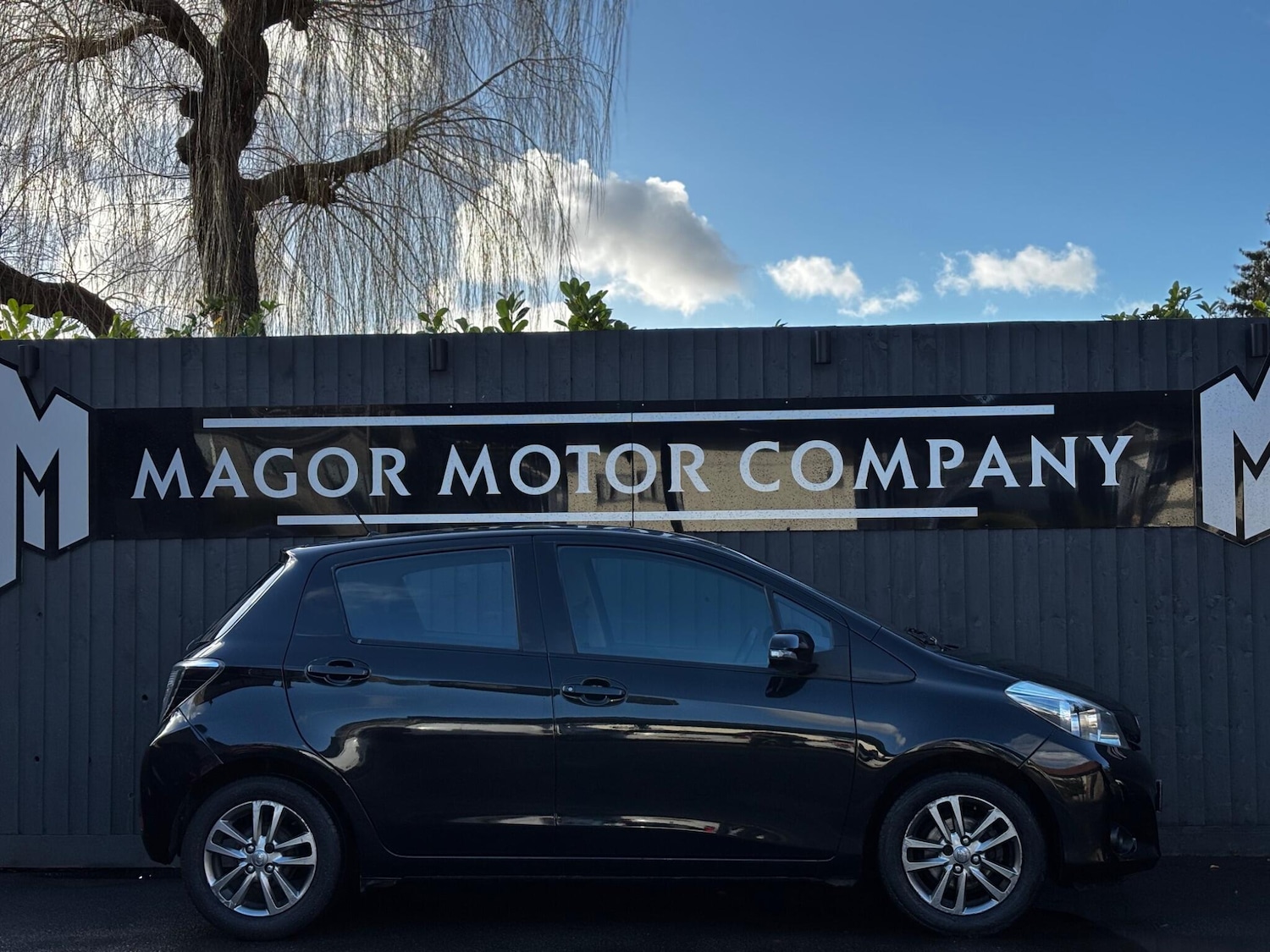 Used Toyota Yaris 2014 for sale - 77091306: Photo 2