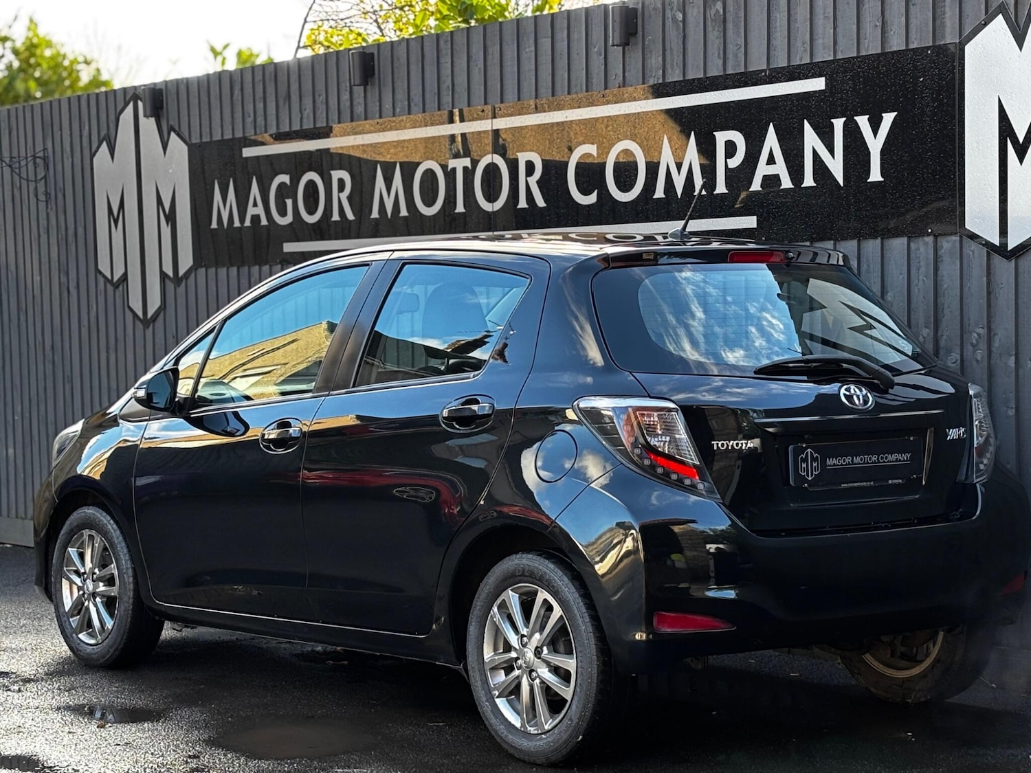 Used Toyota Yaris 2014 for sale - 77091306: Photo 4