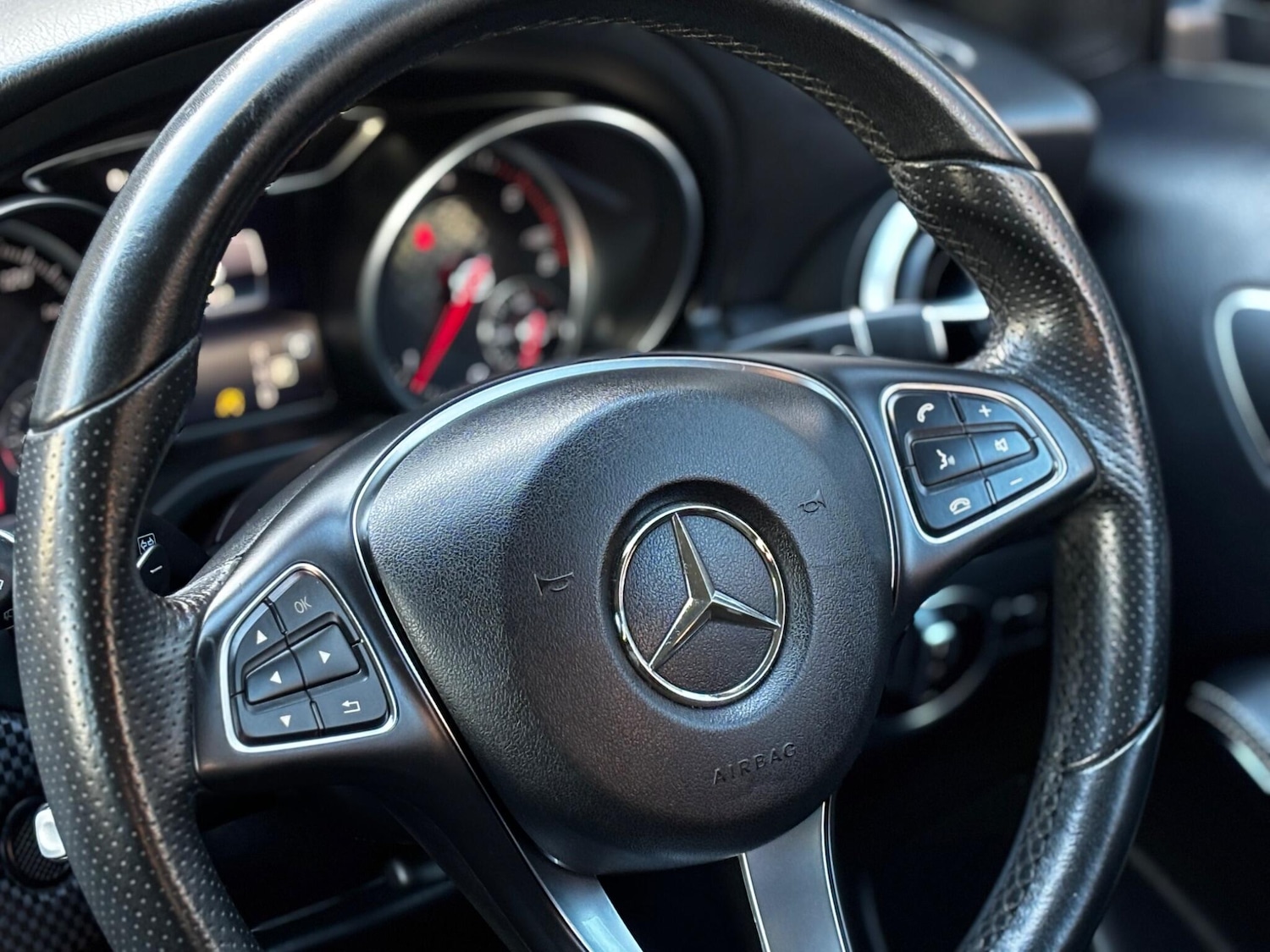 Used Mercedes-Benz A-Class 2017 for sale - 76370214: Photo 12