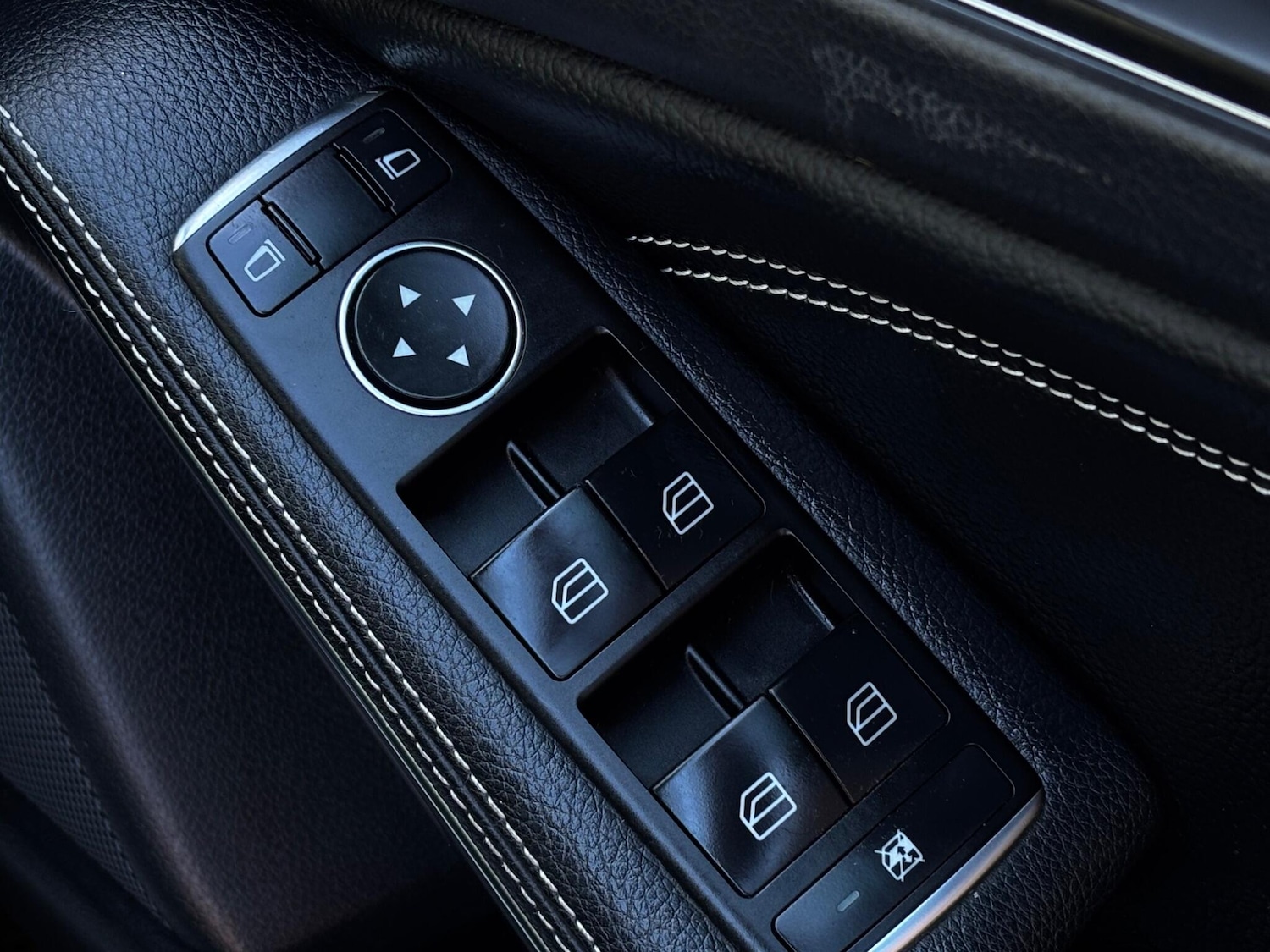 Used Mercedes-Benz A-Class 2017 for sale - 76370214: Photo 14