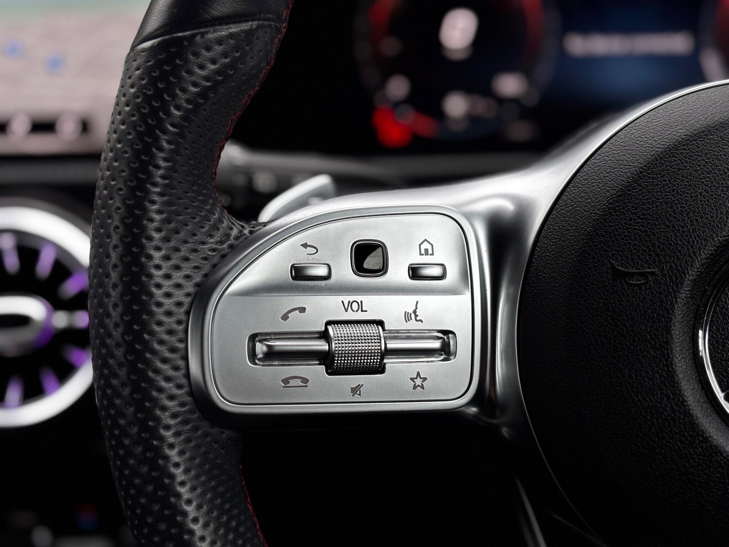 Used Mercedes-Benz A-Class 2019 for sale - 76781526: Photo 14