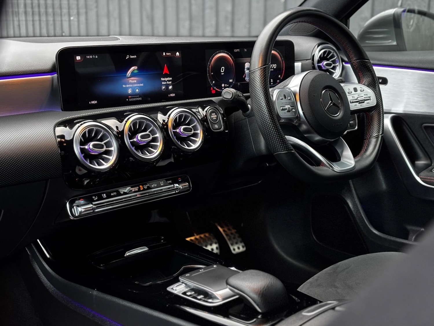 Used Mercedes-Benz A-Class 2019 for sale - 76781526: Photo 6