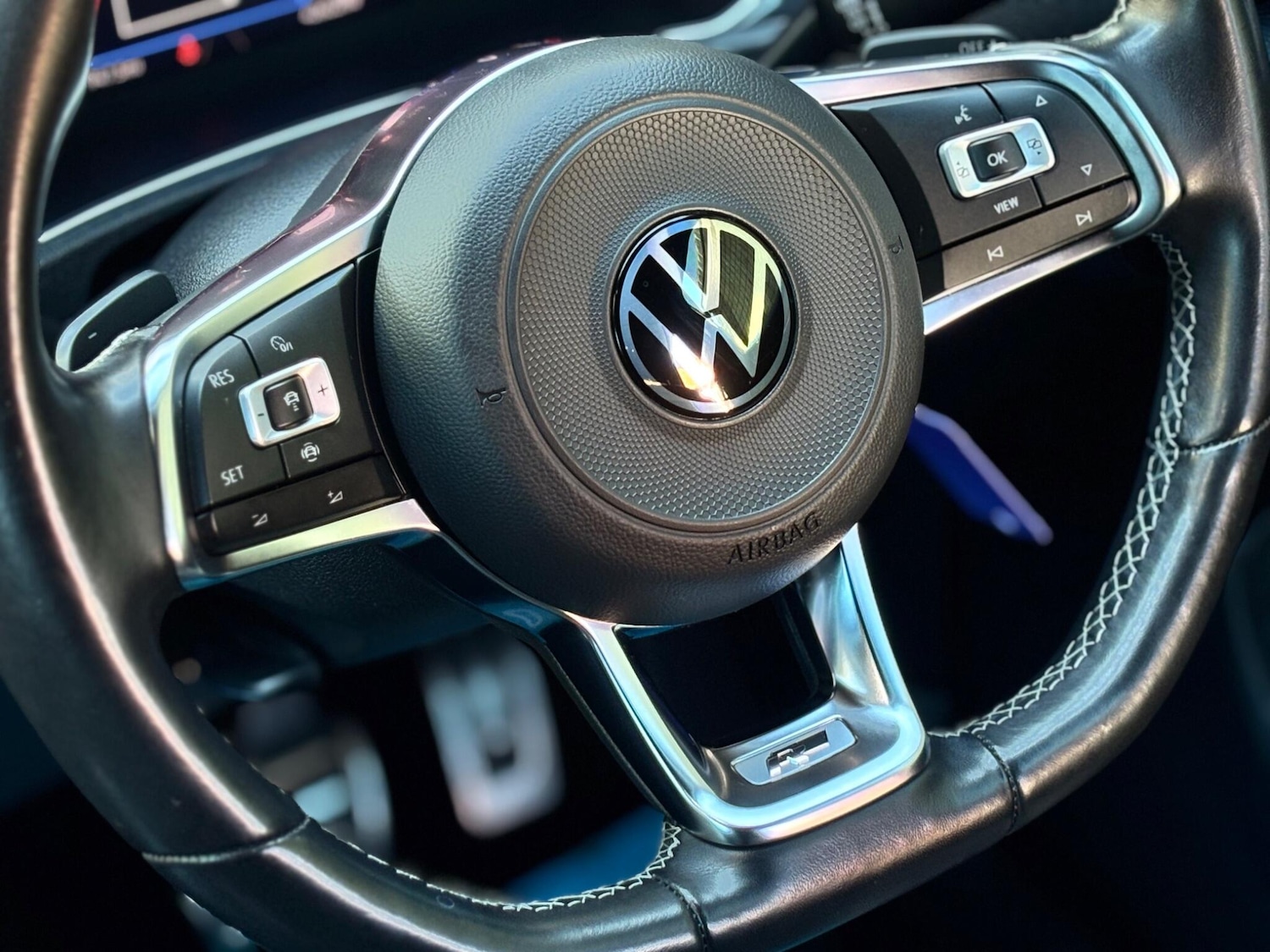 Used Volkswagen T-Roc for sale - 77940625: Photo 12