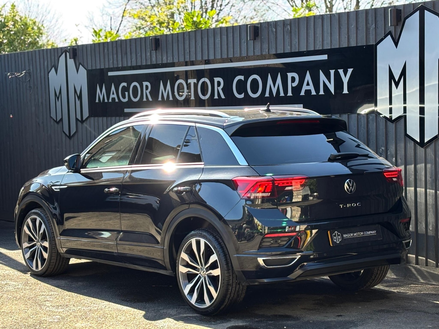 Used Volkswagen T-Roc for sale - 77940625: Photo 4