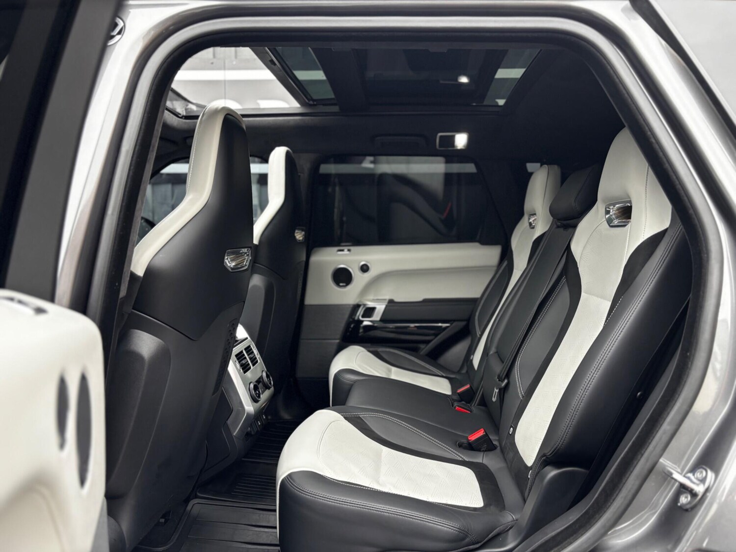 Used Land Rover Range Rover Sport for sale - 77738179: Photo 18