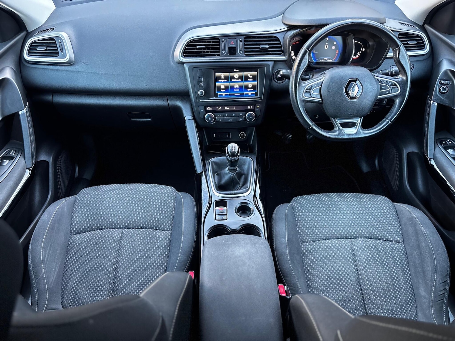 Used Renault Kadjar 2017 for sale - 76993761: Photo 7