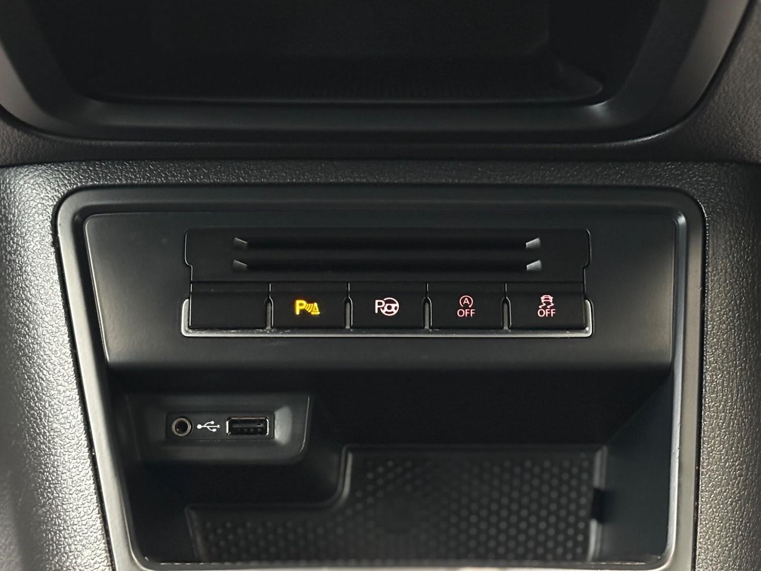 Used Volkswagen Tiguan 2016 for sale - 76512890: Photo 16