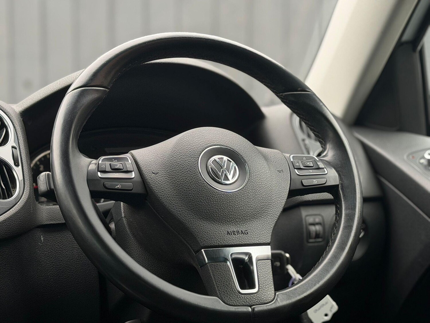 Used Volkswagen Tiguan for sale - 78214562: Photo 12