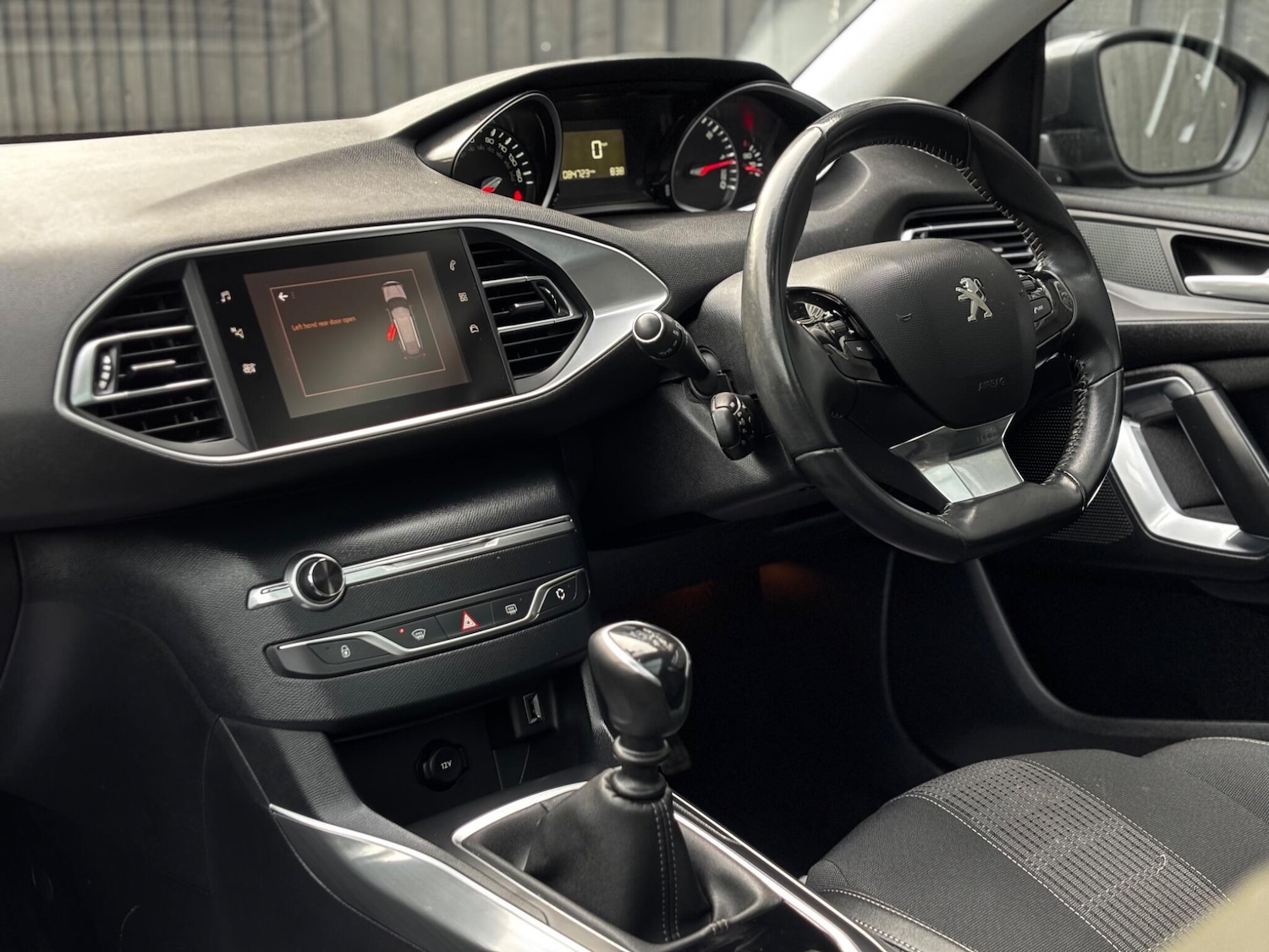 Used Peugeot 308 2020 for sale - 76715022: Photo 6