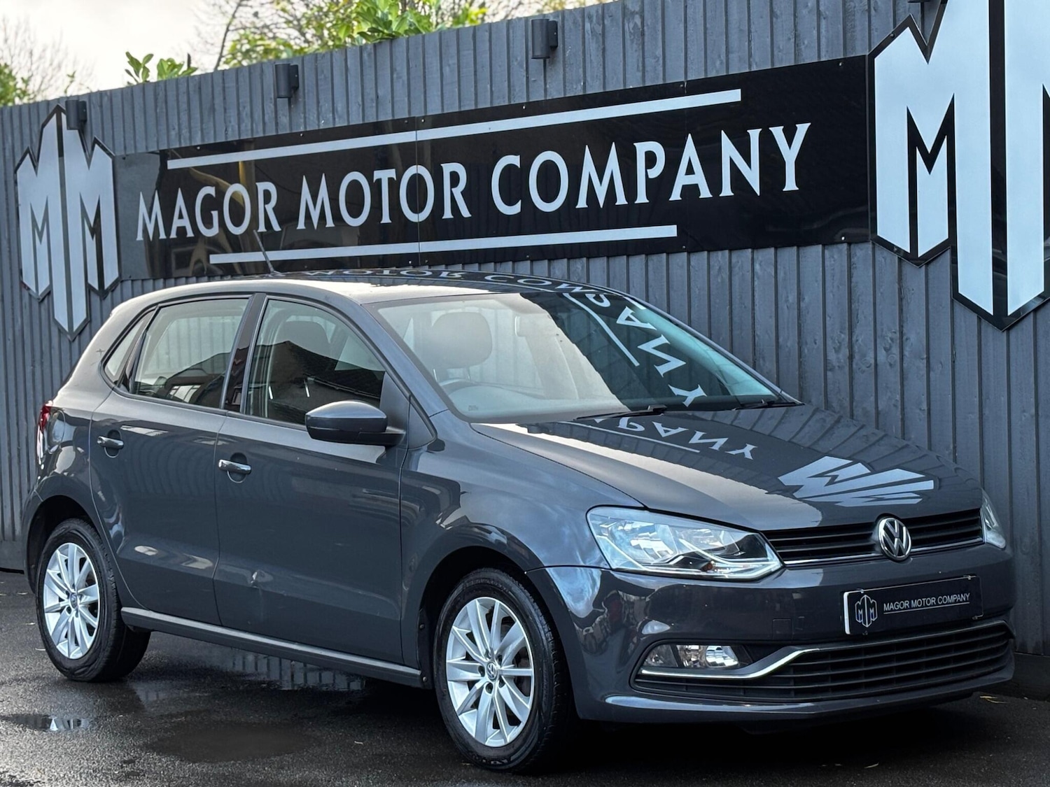 Used Volkswagen Polo 2015 for sale - 76849700: Photo 1