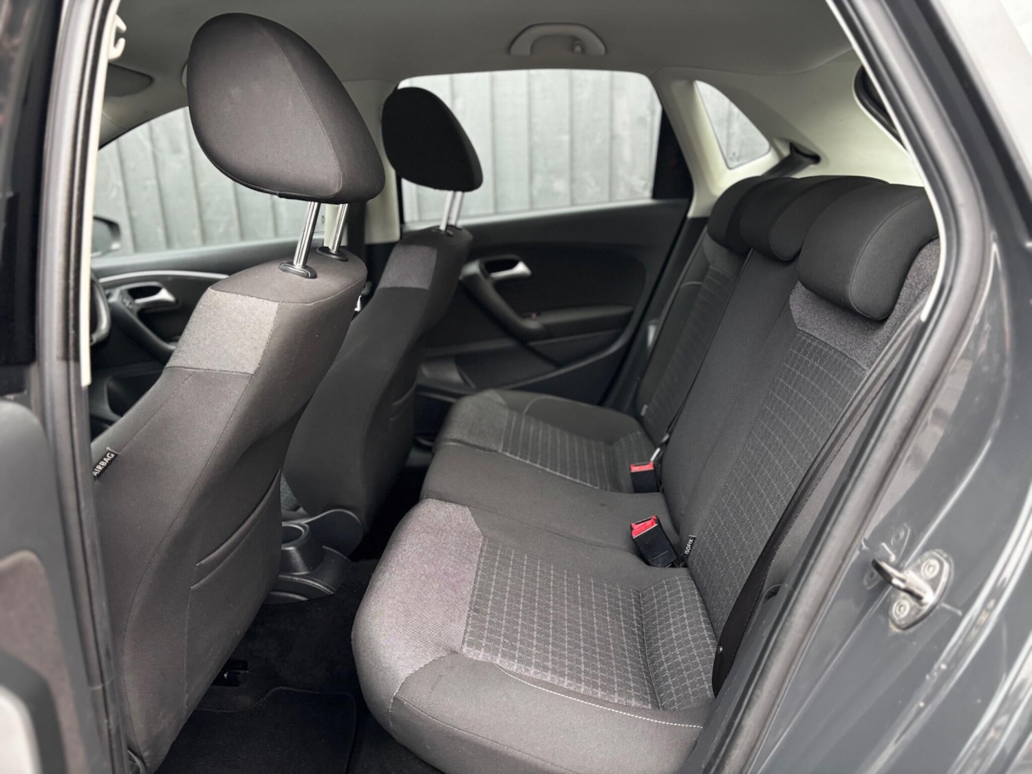 Used Volkswagen Polo 2015 for sale - 76849700: Photo 13