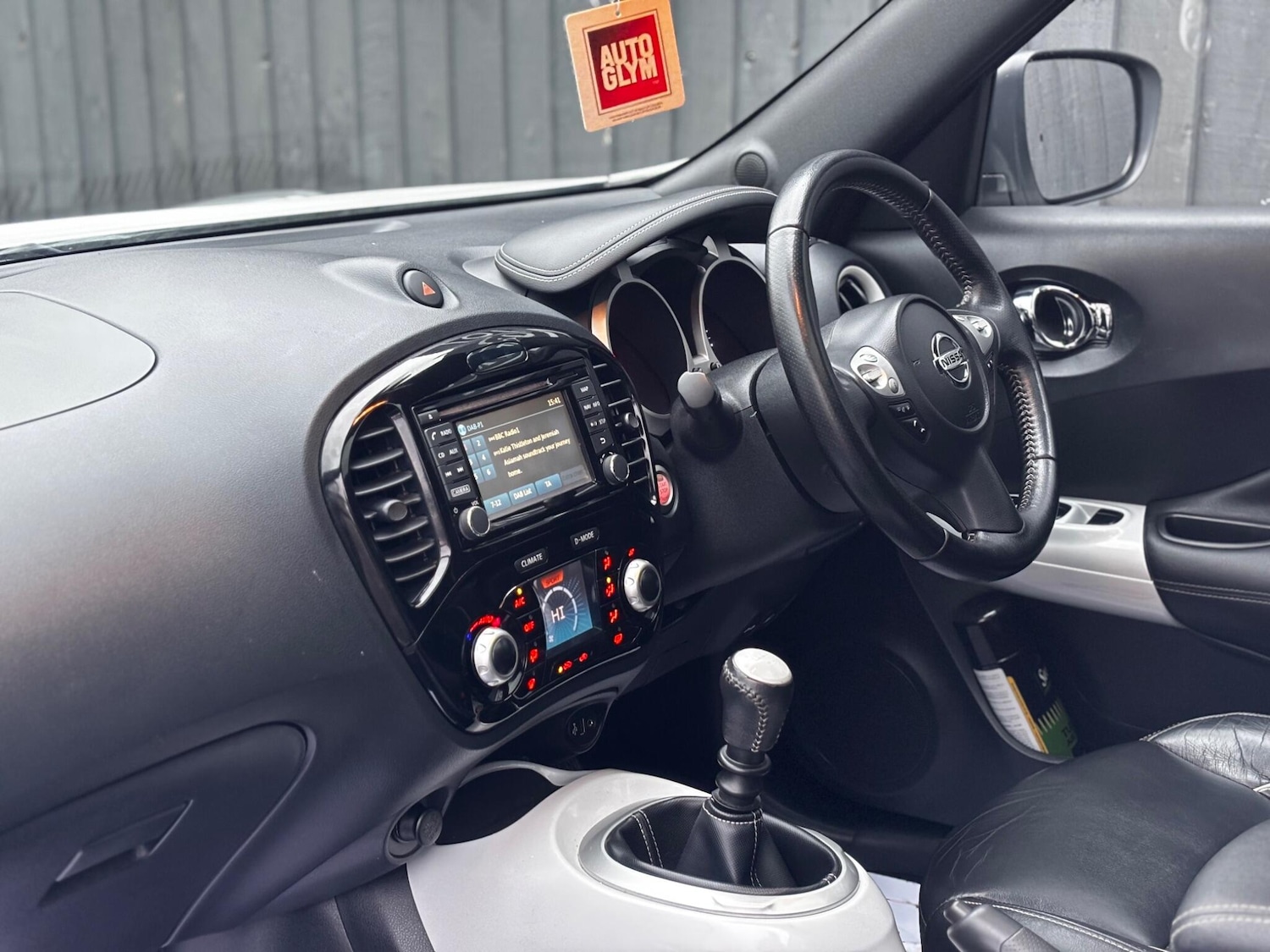 Used Nissan Juke 2015 for sale - 77331116: Photo 6