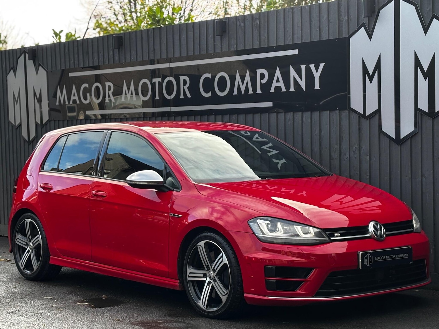 Used Volkswagen Golf 2014 for sale - 76743326: Photo 1