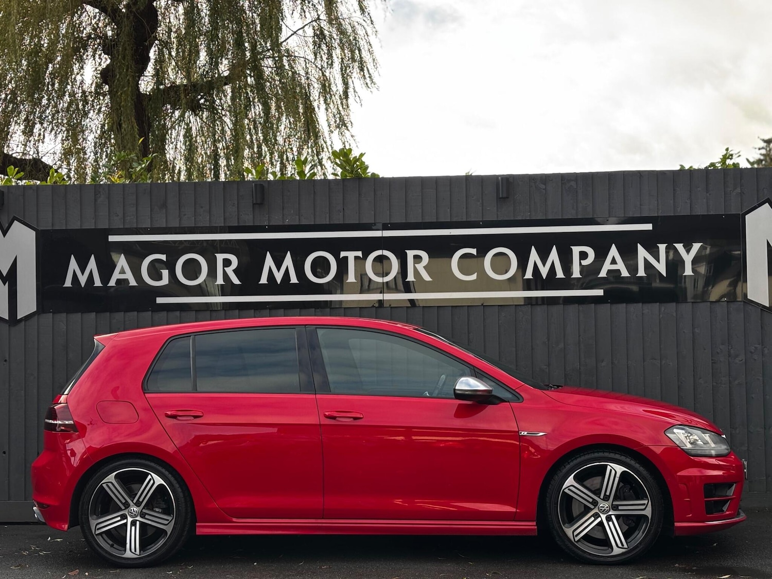 Used Volkswagen Golf 2014 for sale - 76743326: Photo 2