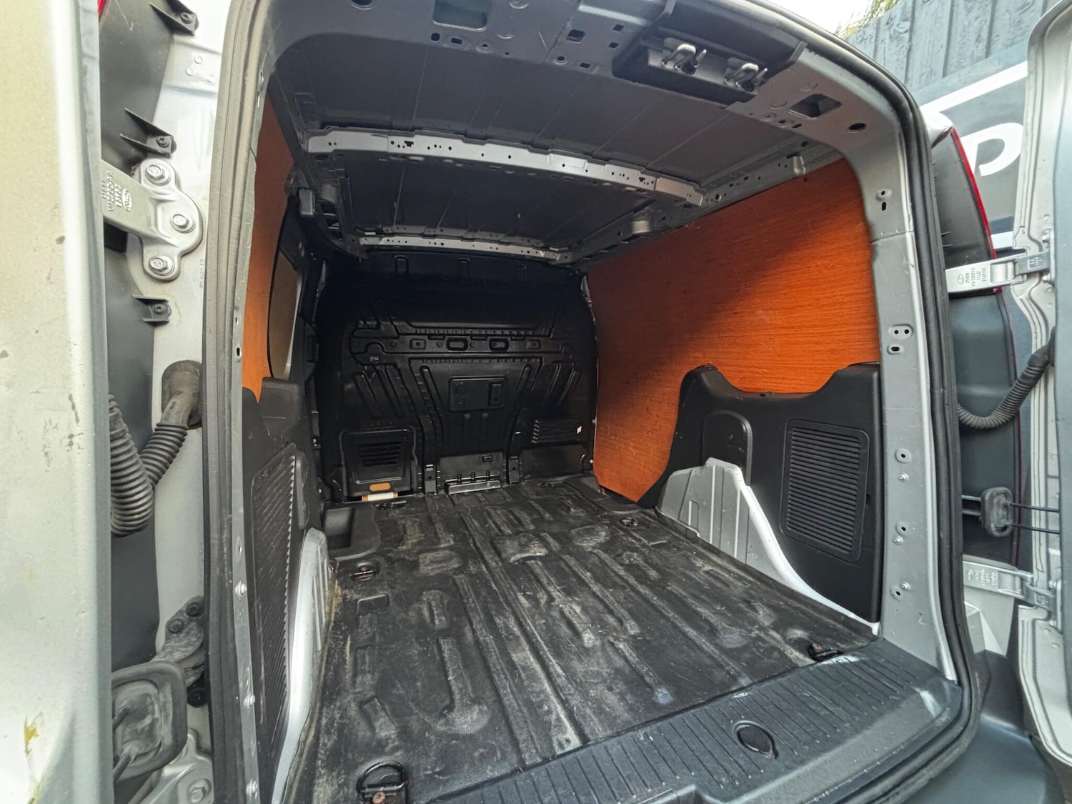 Used Ford Transit Connect 2014 for sale - 76399048: Photo 15