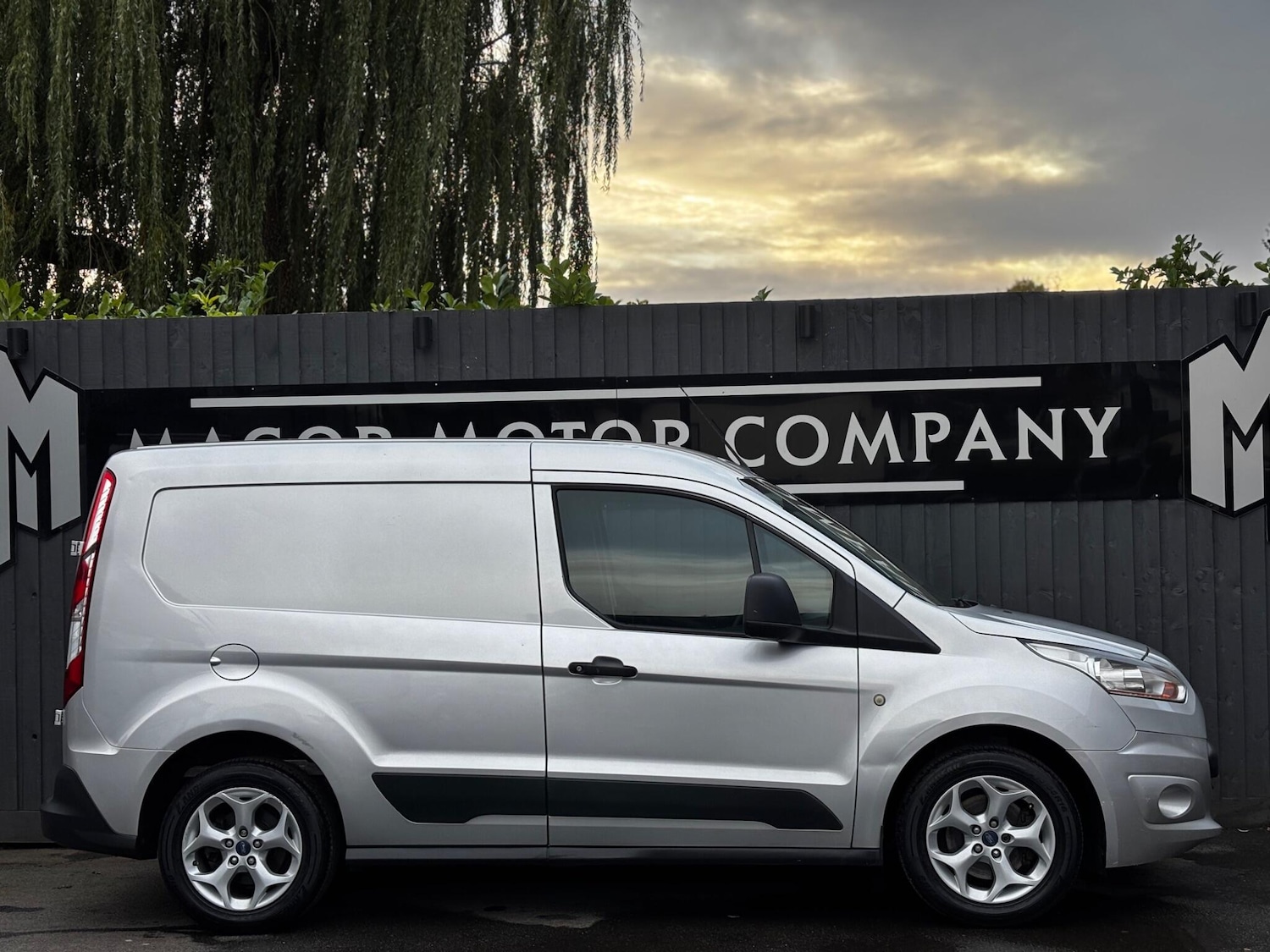 Used Ford Transit Connect 2014 for sale - 76399048: Photo 2
