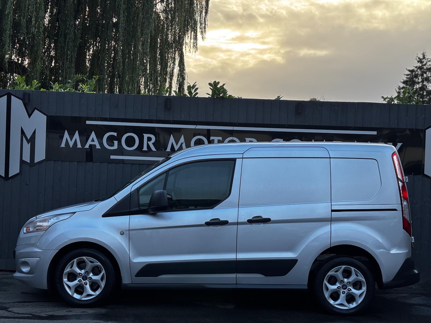 Used Ford Transit Connect 2014 for sale - 76399048: Photo 5